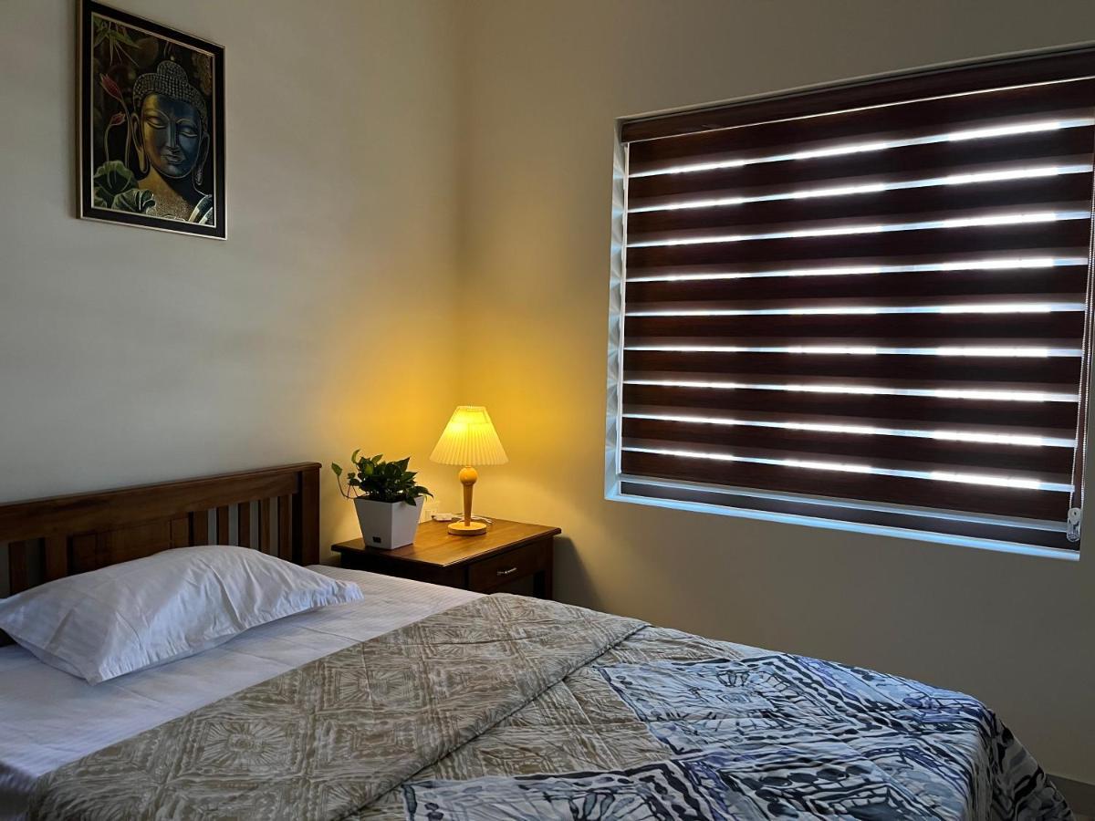 Solomon Apartments,Alappuzha Beach. Bagian luar foto